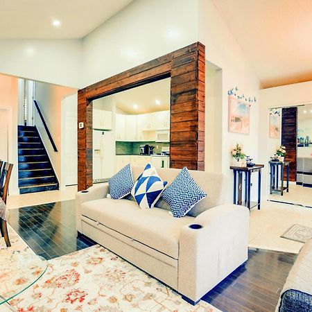 Furnished Family Home Near Toronto - Great Location Game Room - Backyard - Parking & Self Checkin 피커링 외부 사진