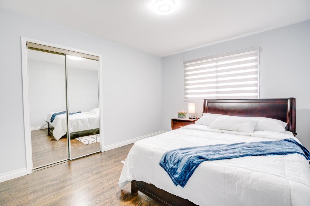 Furnished Family Home Near Toronto - Great Location Game Room - Backyard - Parking & Self Checkin 피커링 외부 사진